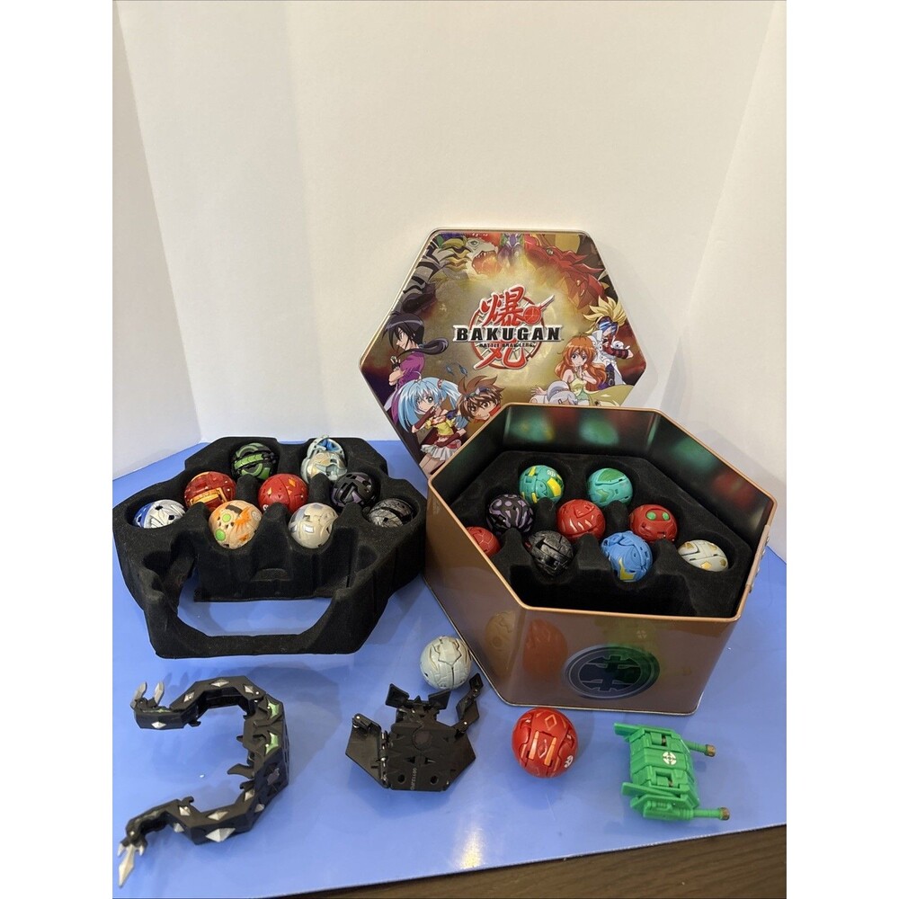 Bakugan 23 Battle Brawlers Mixed Lot With Metal Case Spin Master Assorted